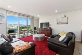 Apollo Blue Pearl ~ Oceanfront ~ Free Wifi, Apollo Bay